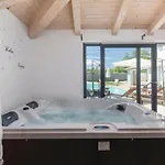 In With Sauna Tatil Evi *