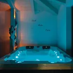 In With Sauna