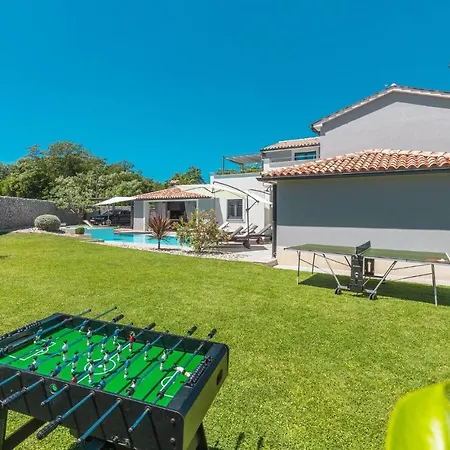 Holiday home Pet Friendly In With Kitchen *