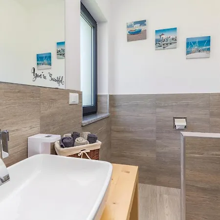 Pet Friendly In With Kitchen Holiday home Barban